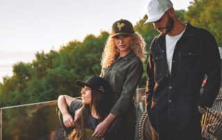 String Republic, votre boutique de casquettes et d'espadrilles originales