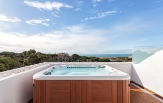 Jacuzzi haut de gamme 100% personnalisable avec 123SPA