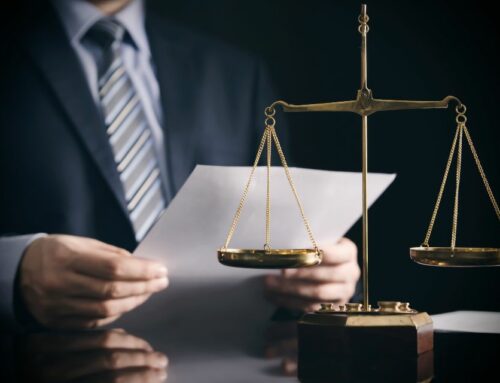 Pourquoi s’entourer d’un avocat expert en environnement pour un projet éolien ?