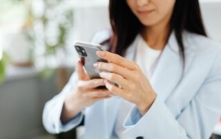 L'écran tactile de votre téléphone ne répond plus ? Que faire ?