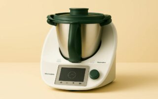 Thermomix vs Cookeo : quel robot choisir pour cuisiner ?